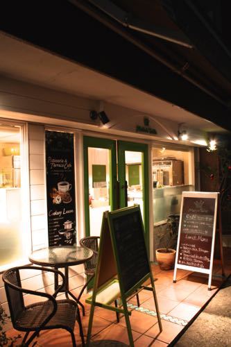 マホズテーブル