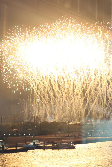 ◆みさきのゑ「HAPPYになるブログ』占いは幸せになるためのツール-花火