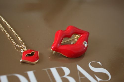 ◆みさきのゑ「HAPPYになるブログ』占いは幸せになるためのツール-くちびる